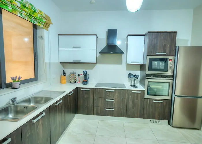 アパート Luxury & Spacious 3 Bedroom Seafront, Balcony Yhai1-1 *