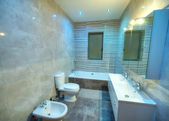 アパート Luxury & Spacious 3 Bedroom Seafront, Balcony Yhai1-1 *